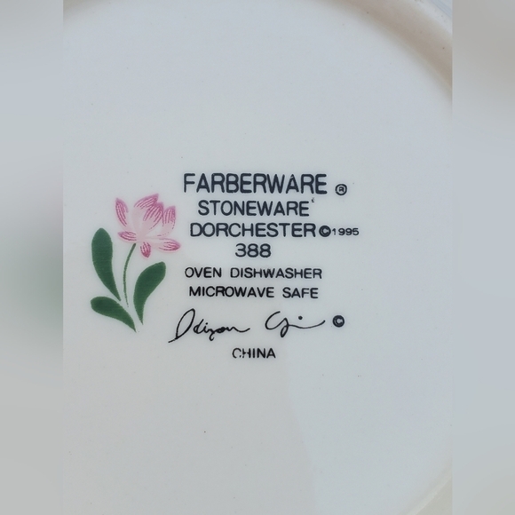 Set Of 3 Dorchester Farberware 388_ 2 Salad Plates‎ & 1 Soup/Rice Plate. - Picture 4 of 7